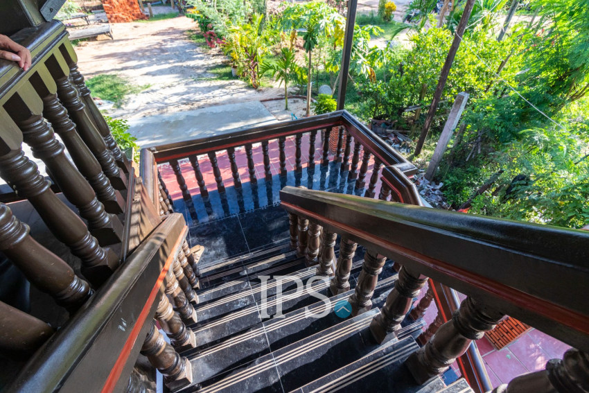 3 Bedroom House For Rent - Sangkat Siem Reap, Siem Reap