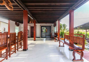 3 Bedroom House For Rent - Sangkat Siem Reap, Siem Reap thumbnail