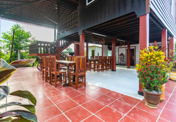 3 Bedroom House For Rent - Sangkat Siem Reap, Siem Reap thumbnail