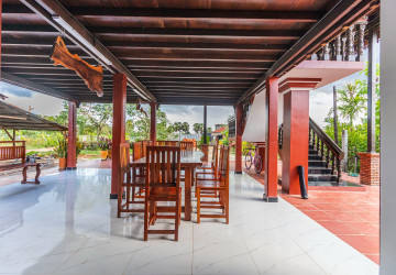 3 Bedroom House For Rent - Sangkat Siem Reap, Siem Reap thumbnail