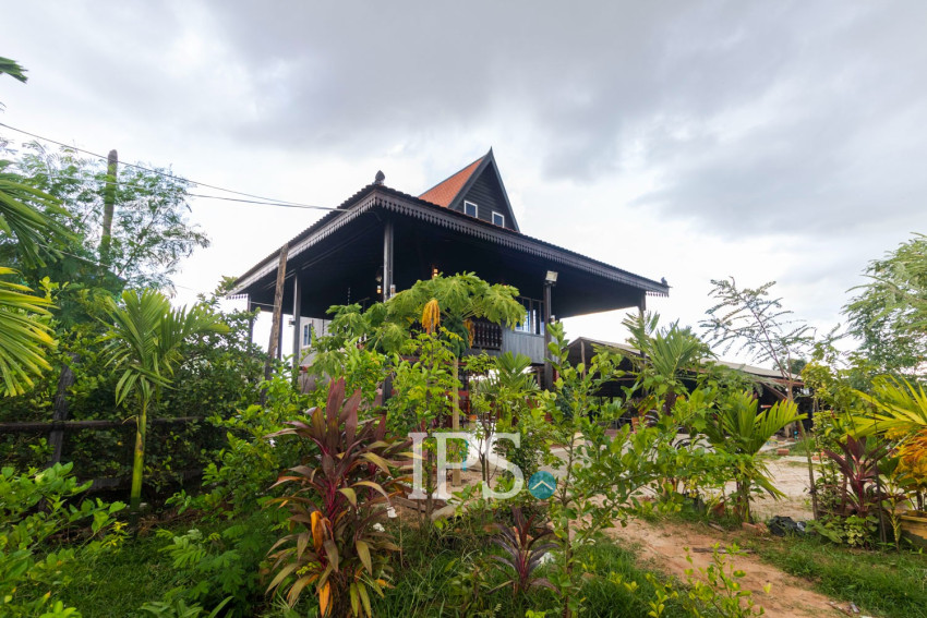 3 Bedroom House For Rent - Sangkat Siem Reap, Siem Reap