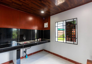 3 Bedroom House For Rent - Sangkat Siem Reap, Siem Reap thumbnail