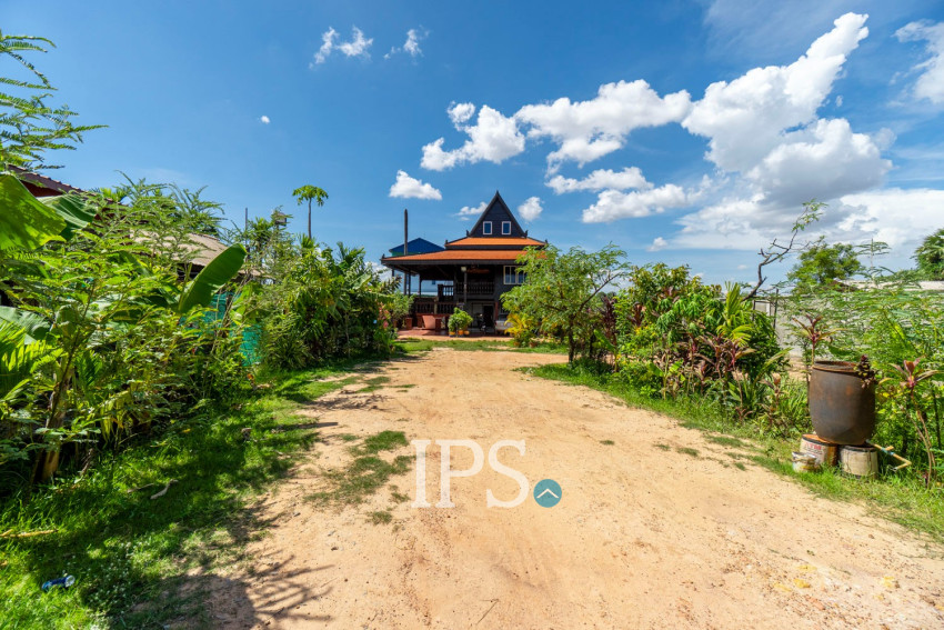 3 Bedroom House For Rent - Sangkat Siem Reap, Siem Reap
