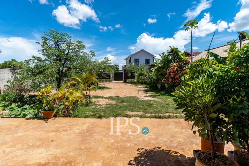 3 Bedroom House For Rent - Sangkat Siem Reap, Siem Reap