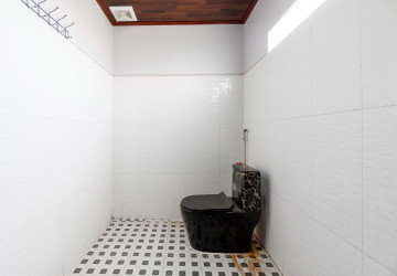 3 Bedroom House For Rent - Sangkat Siem Reap, Siem Reap thumbnail