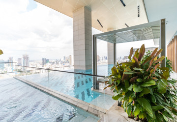 1 Bedroom Serviced Apartment For Rent - Srah Chork, Phnom Penh thumbnail