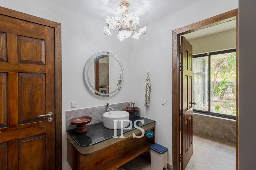 1 Bedroom Compound Villa For Rent - Sangkat Siem Reap, Siem Reap