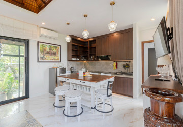 1 Bedroom Compound Villa For Rent - Sangkat Siem Reap, Siem Reap thumbnail