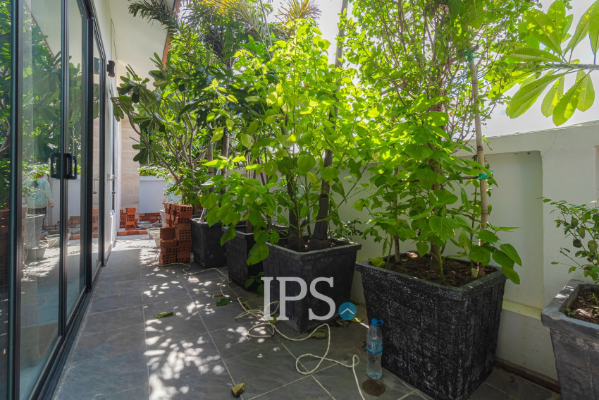 1 Bedroom Compound Villa For Rent - Sangkat Siem Reap, Siem Reap