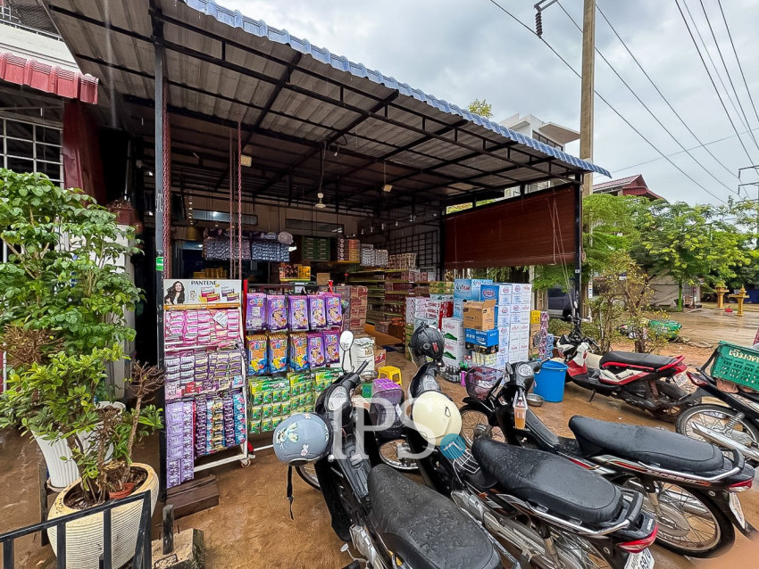 2 Bedroom Shophouse For Sale - Svay Dangkum, Siem Reap