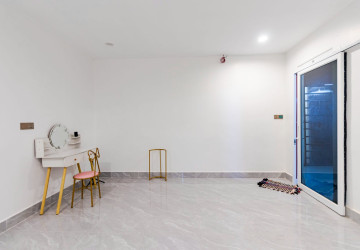 6 Bedroom Shophouse For Sale -  Svay Dangkum, Siem Reap thumbnail