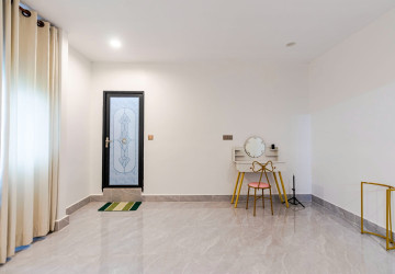 6 Bedroom Shophouse For Sale -  Svay Dangkum, Siem Reap thumbnail