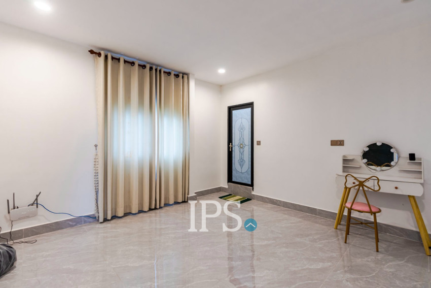 6 Bedroom Shophouse For Sale -  Svay Dangkum, Siem Reap