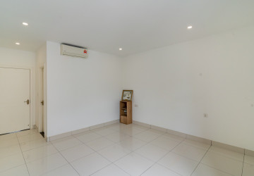 5 Bedroom Shophouse For Rent - Phnom Penh Park 6A, Chroy Changvar, Phnom Penh thumbnail