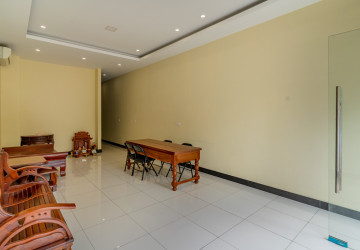 5 Bedroom Shophouse For Rent - Phnom Penh Park 6A, Chroy Changvar, Phnom Penh thumbnail