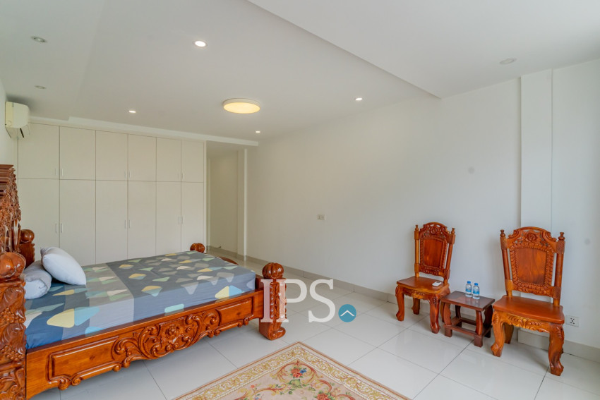 5 Bedroom Shophouse For Rent - Phnom Penh Park 6A, Chroy Changvar, Phnom Penh