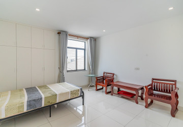 5 Bedroom Shophouse For Rent - Phnom Penh Park 6A, Chroy Changvar, Phnom Penh thumbnail