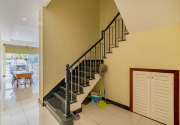 5 Bedroom Shophouse For Rent - Phnom Penh Park 6A, Chroy Changvar, Phnom Penh thumbnail