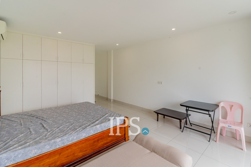 5 Bedroom Shophouse For Rent - Phnom Penh Park 6A, Chroy Changvar, Phnom Penh