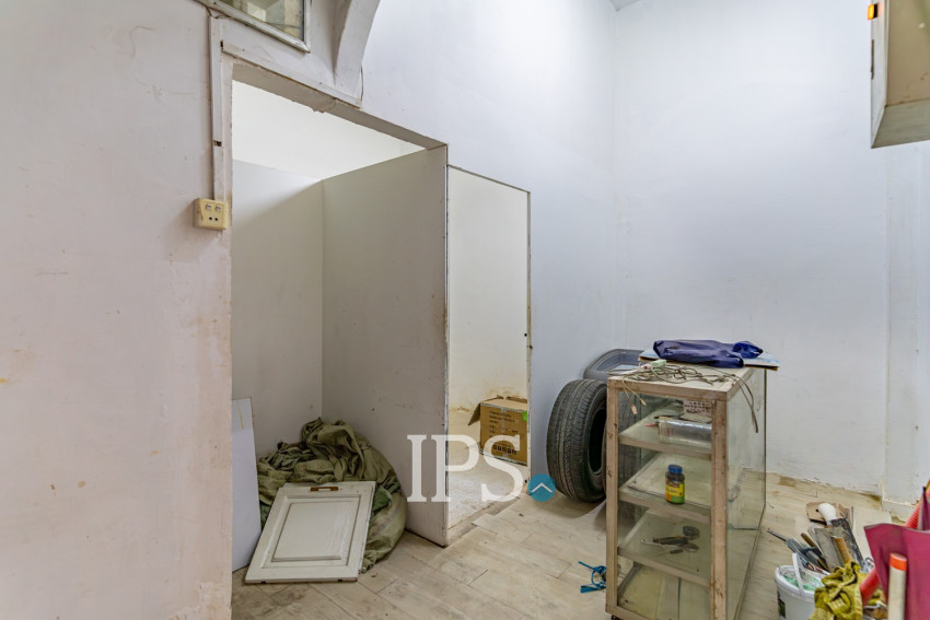 168 Sqm Retail Space For Rent - BKK3, Phnom Penh