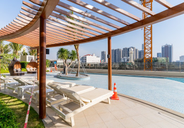 1 Bedroom Condo For Rent - The Pinnacle, Tonle Bassac, Phnom Penh thumbnail