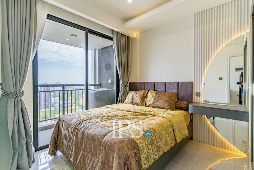 1 Bedroom Condo For Rent - The Pinnacle, Tonle Bassac, Phnom Penh