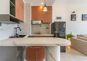 1 Bedroom Condo For Rent - The Pinnacle, Tonle Bassac, Phnom Penh thumbnail