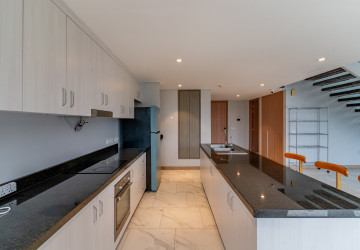 Duplex 3 Bedroom Condo For Rent - North Park, Sen Sok, Phnom Penh thumbnail