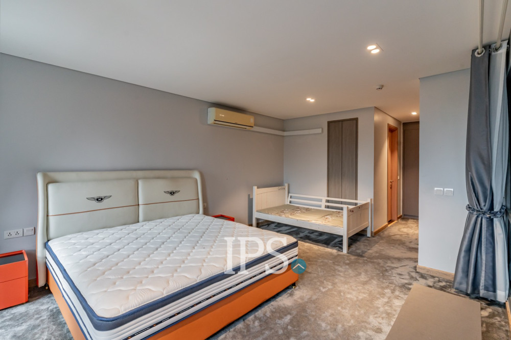 Duplex 3 Bedroom Condo For Rent - North Park, Sen Sok, Phnom Penh - Image 18