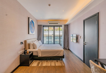 1 Bedroom Serviced Apartment For Rent - Tonle Bassac, Phnom Penh thumbnail