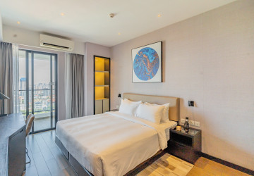 1 Bedroom Serviced Apartment For Rent - Tonle Bassac, Phnom Penh thumbnail