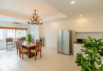 3 Bedroom Serviced Apartment For Rent - BKK1, Phnom Penh thumbnail