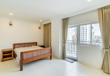 3 Bedroom Serviced Apartment For Rent - BKK1, Phnom Penh thumbnail