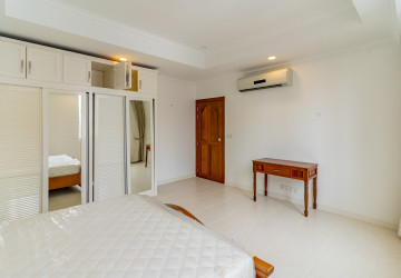 3 Bedroom Serviced Apartment For Rent - BKK1, Phnom Penh thumbnail