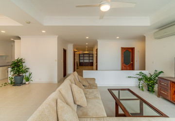 3 Bedroom Serviced Apartment For Rent - BKK1, Phnom Penh thumbnail