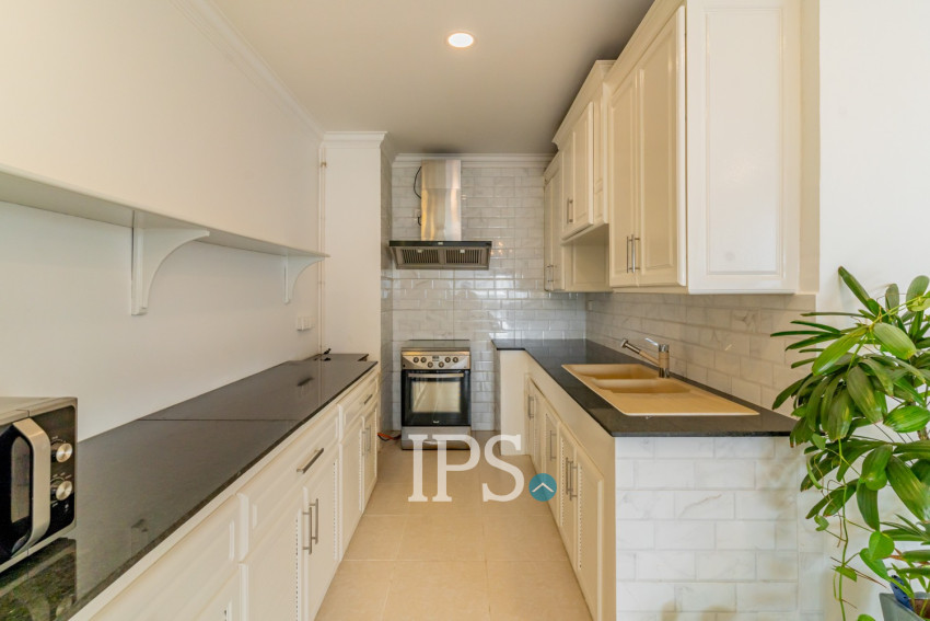 3 Bedroom Serviced Apartment For Rent - BKK1, Phnom Penh