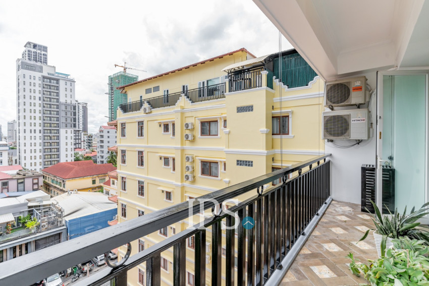 3 Bedroom Serviced Apartment For Rent - BKK1, Phnom Penh