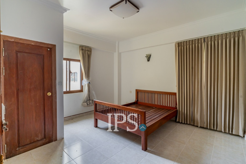 5 Bedroom Serviced Penthouse For Rent - BKK1, Phnom Penh
