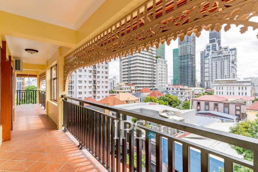 5 Bedroom Serviced Penthouse For Rent - BKK1, Phnom Penh