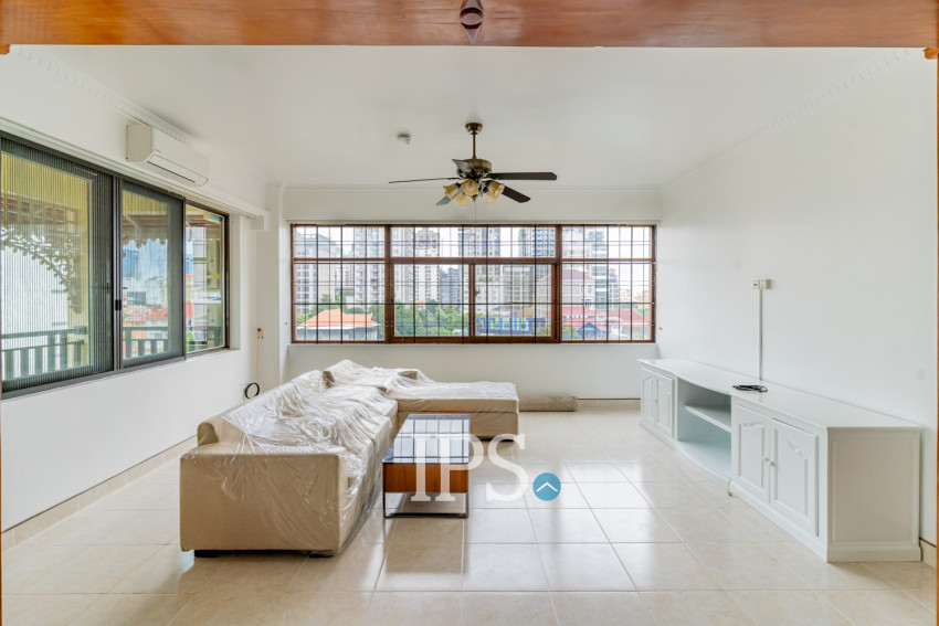 5 Bedroom Serviced Penthouse For Rent - BKK1, Phnom Penh