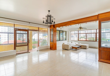 5 Bedroom Serviced Penthouse For Rent - BKK1, Phnom Penh thumbnail