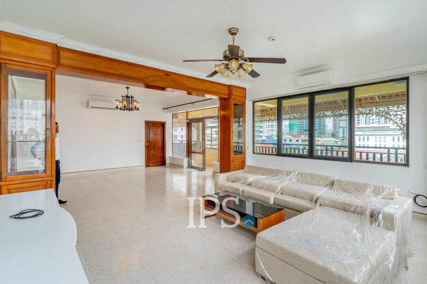 5 Bedroom Serviced Penthouse For Rent - BKK1, Phnom Penh