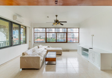 5 Bedroom Serviced Penthouse For Rent - BKK1, Phnom Penh thumbnail