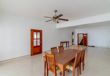 5 Bedroom Serviced Penthouse For Rent - BKK1, Phnom Penh thumbnail