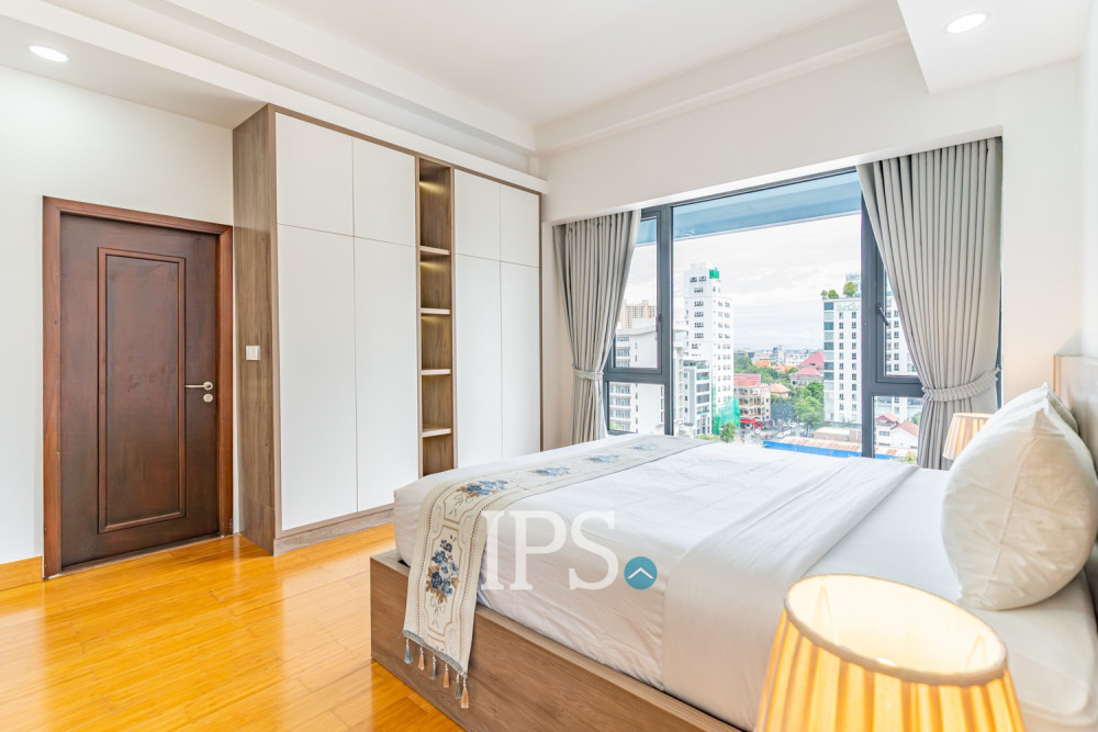 2 Bedroom Serviced Apartment For Rent - BKK 1, Phnom Penh - Image 16