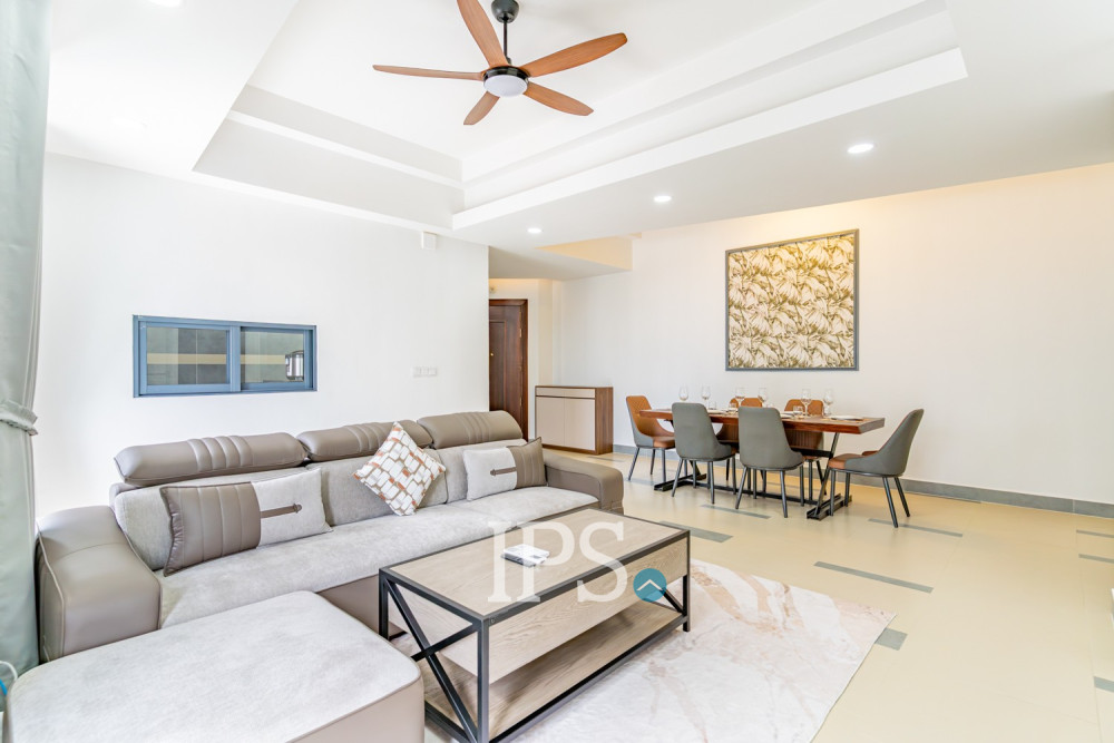 2 Bedroom Serviced Apartment For Rent - BKK 1, Phnom Penh - Image 4