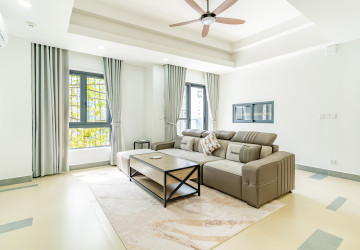 2 Bedroom Serviced Apartment For Rent - BKK 1, Phnom Penh thumbnail