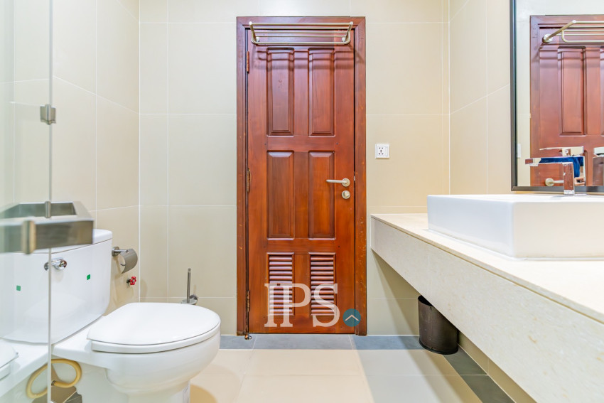 2 Bedroom Serviced Apartment For Rent - BKK 1, Phnom Penh