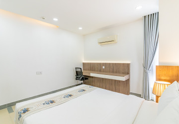 2 Bedroom Serviced Apartment For Rent - BKK 1, Phnom Penh thumbnail