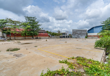 2,600 Sqm Land For Sale - National Road 3, Phnom Penh thumbnail